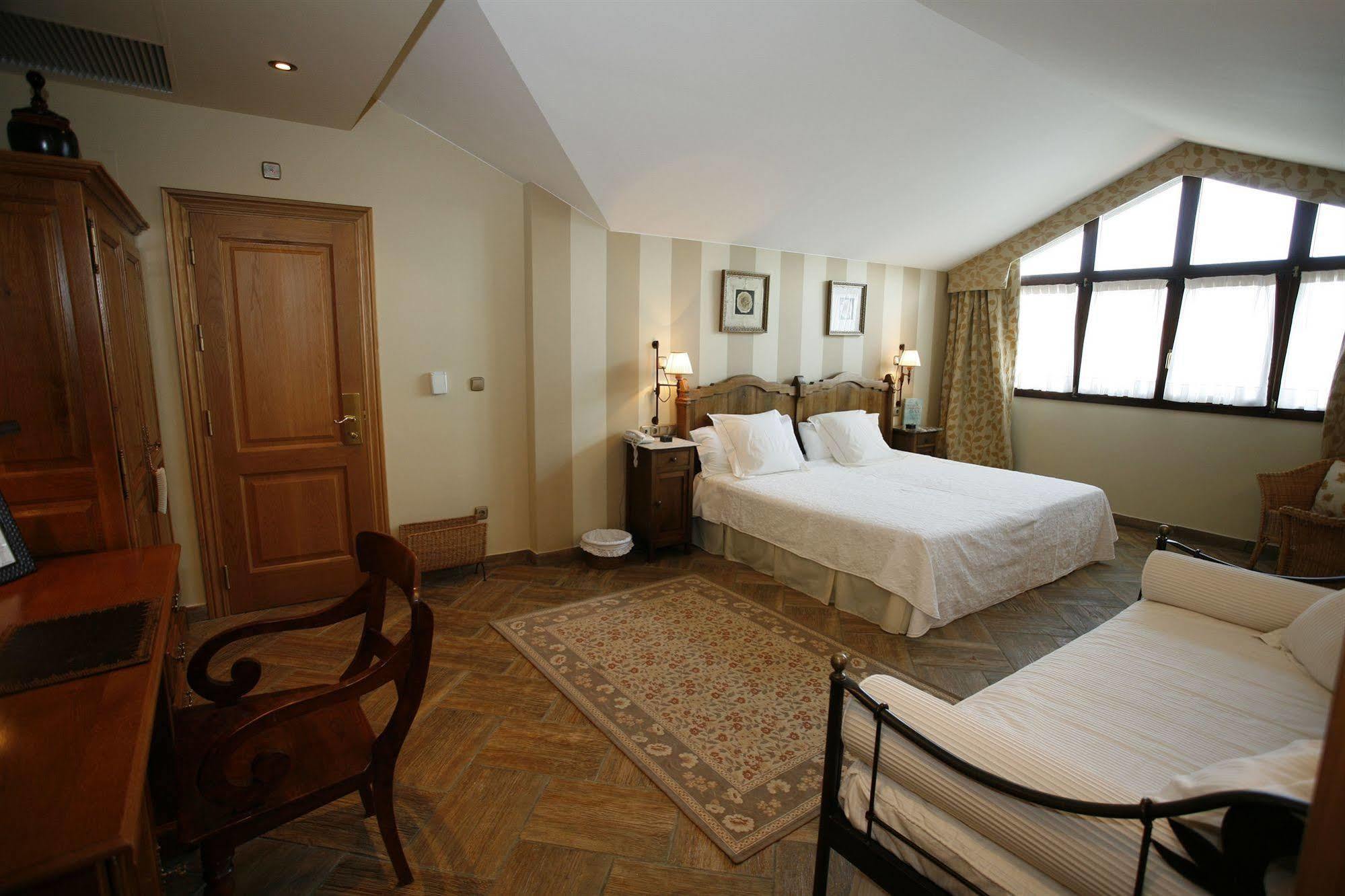 Hotel Katxi Morga Exterior photo